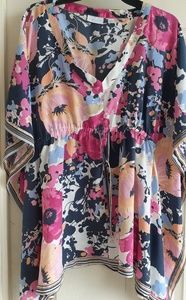 NEW YORK &COMPANY KIMONO BLOUSE